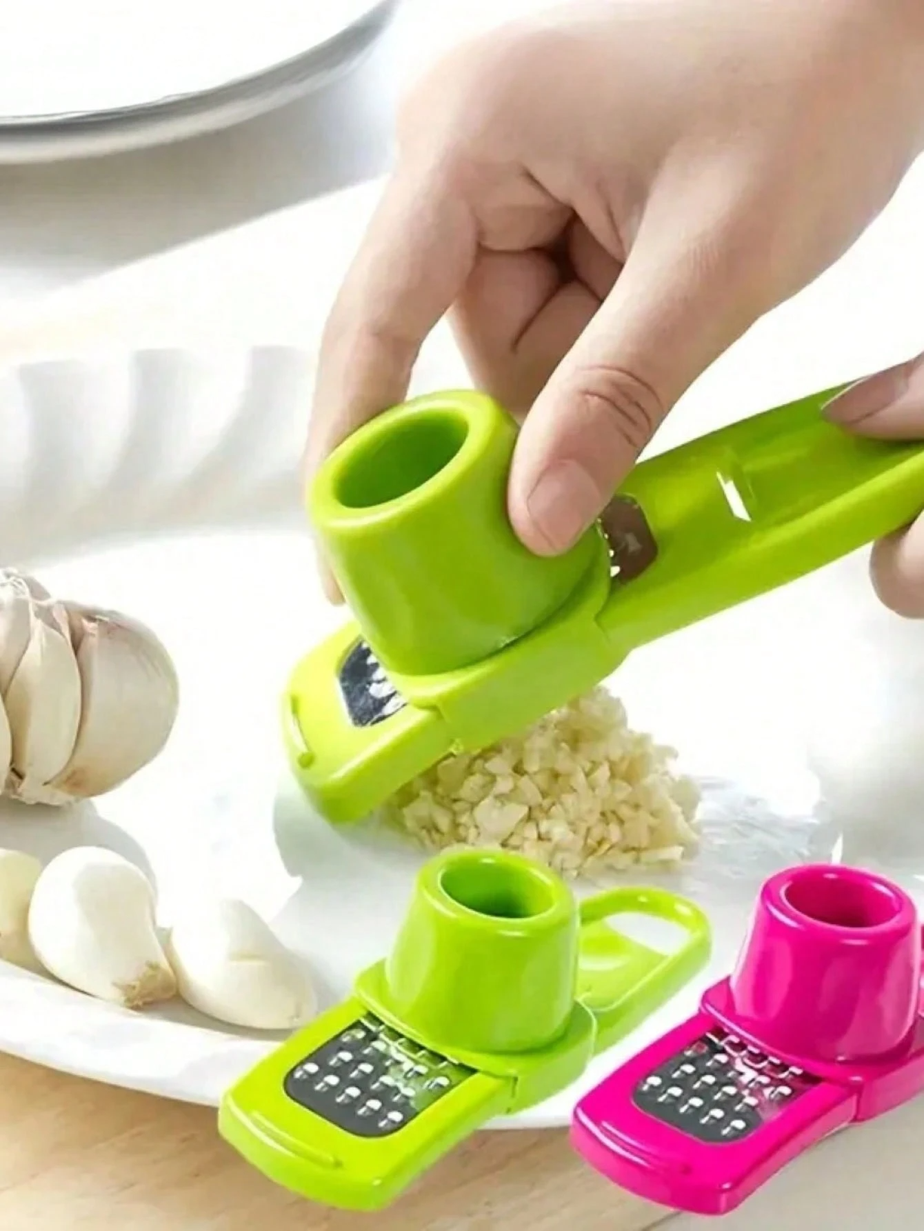 1/2pc Mini Garlic Grinder Crea - Electronics Gadgets Sale avis et prix